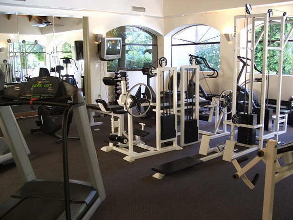 Fitness center 2 meridian condos
