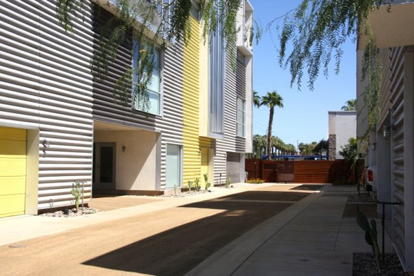 Street view prd 845 rowhomes